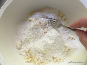 photo how to make a couple crust pastry