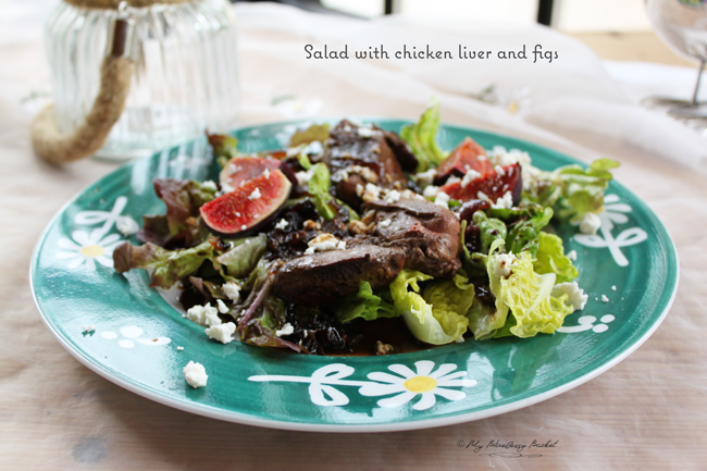 salad with chicken liver and figs
