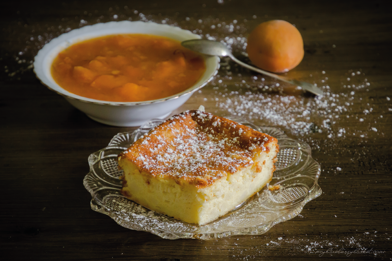 photo of curd cheese pudding with apricot preserve