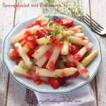 Foto von Spargelsalat mit Erdbeeren