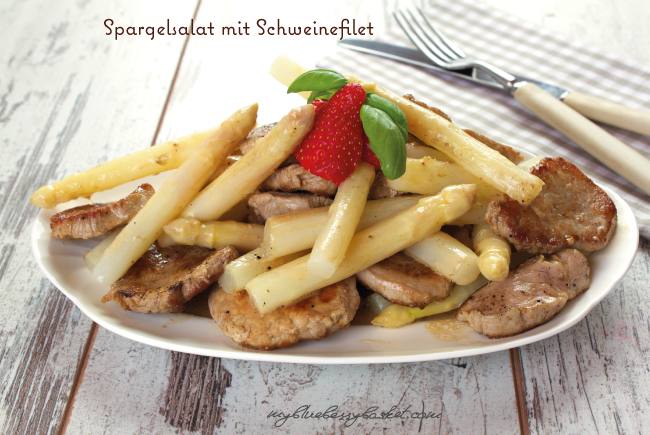 Foto von Spargelsalat mit Schweinefilet