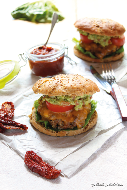 burgers-with-feta_HT8