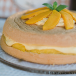 Foto Victoria Sponge Cake mit Mango-Curd